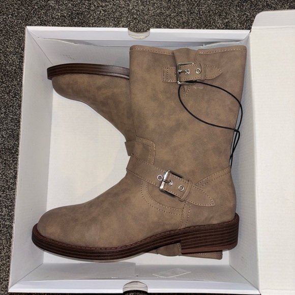 DV by Dolce Vita Shoes - Dolce Vita Moto Boots